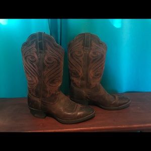 Ariat Cowboy Boots 👀❤️